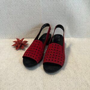 Munro Women's Red Sandal - Size 10